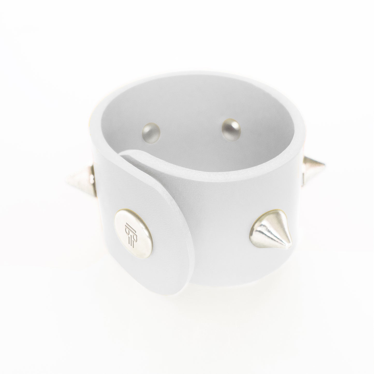 THESEE Bracelet - Size S/M - Large White - Rock Chic