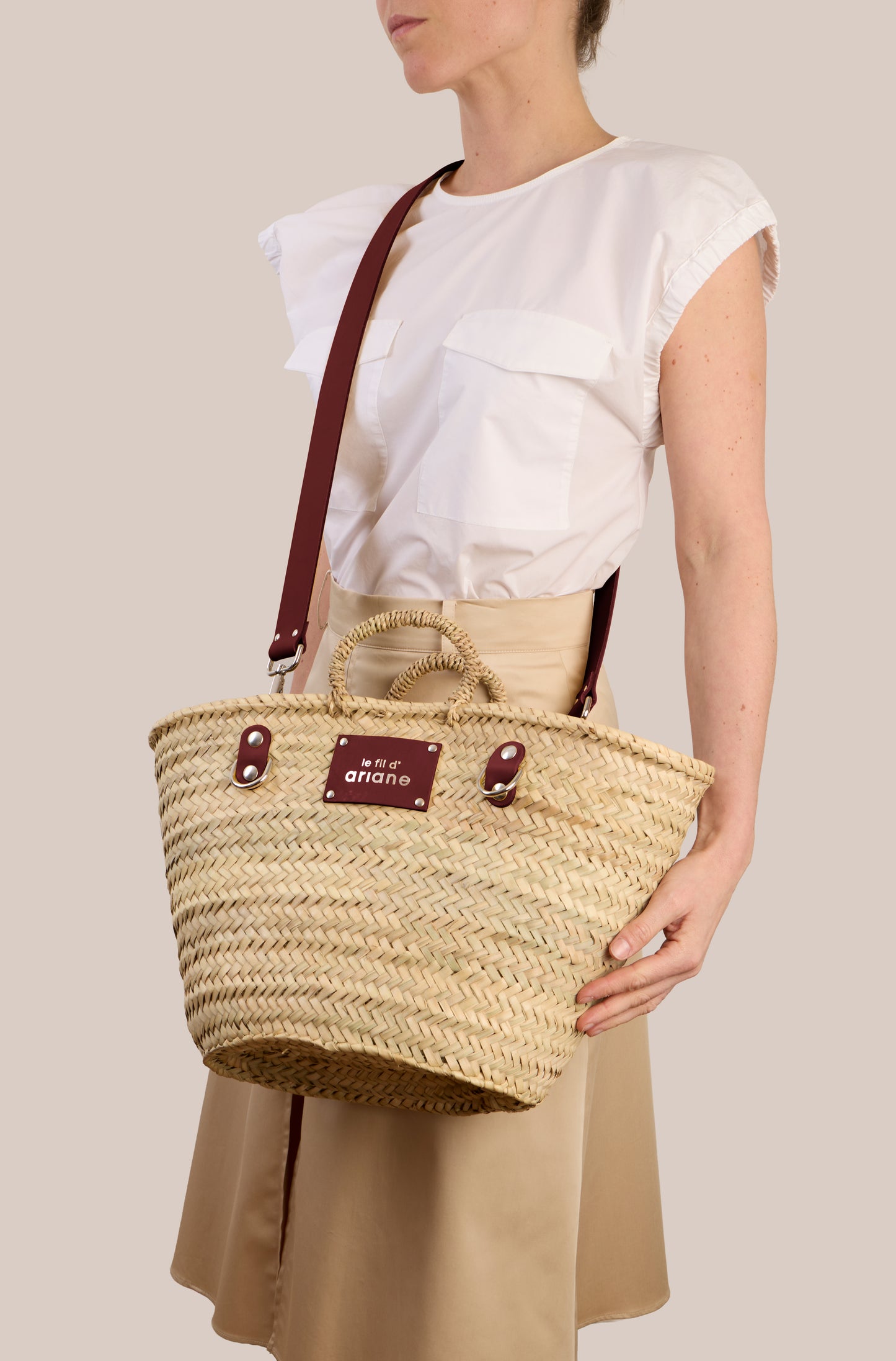 The Urbanite - Size M - Plum Handles