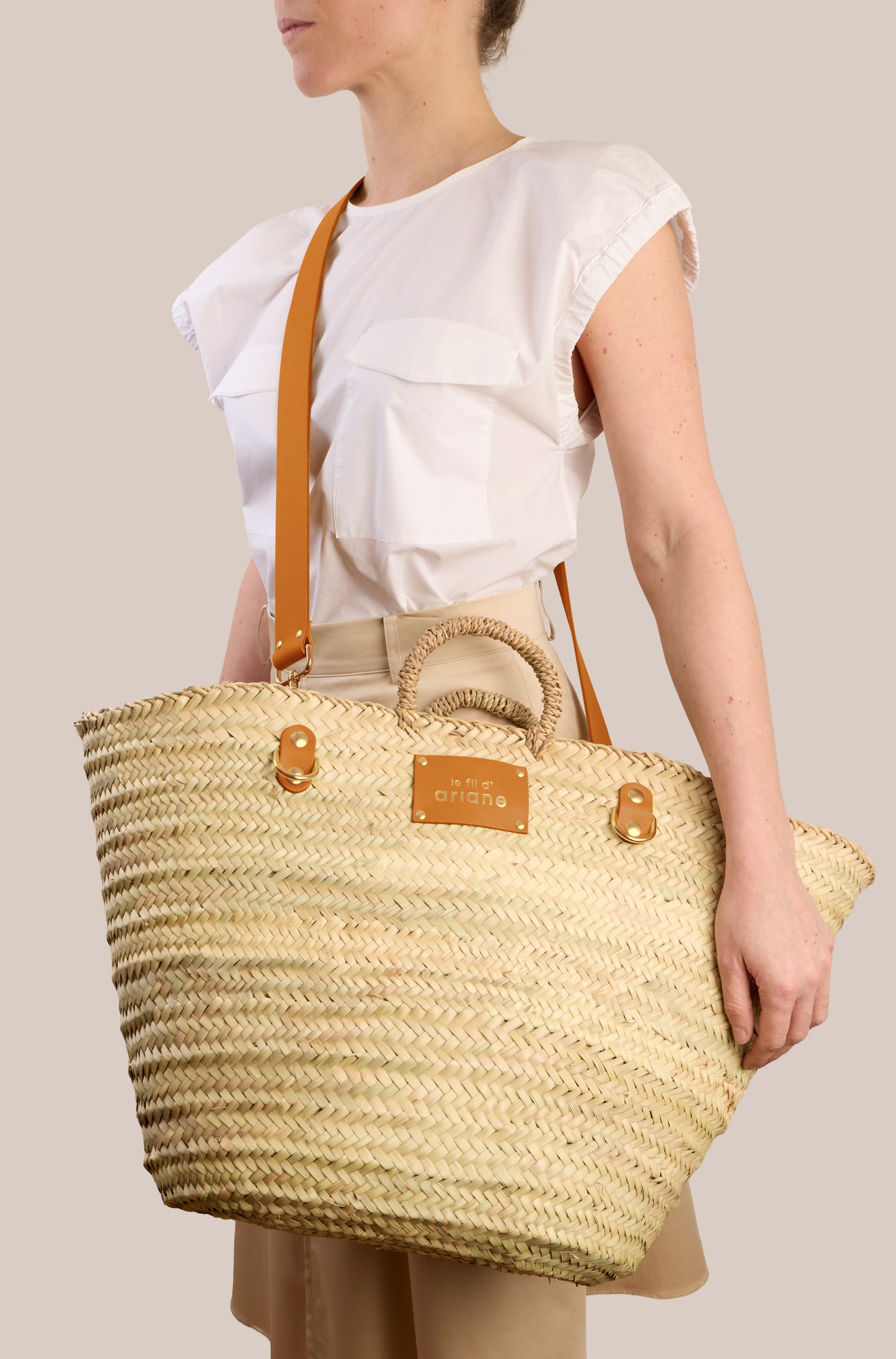 The 48h - Size XL - Saffron Handles